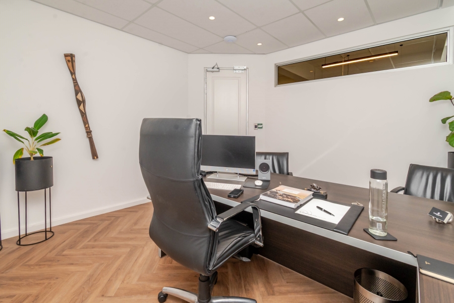 2 Bedroom Property for Sale in De Waterkant Western Cape